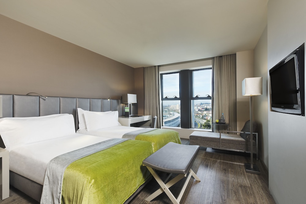 Standard Room (2 Ad + 1 Ch) - Photo 3