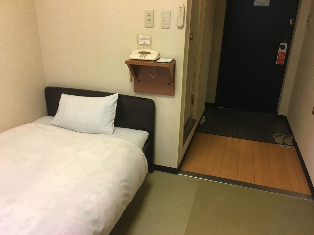 Small Japanese Style Bed Room, Non Smoking photo 2