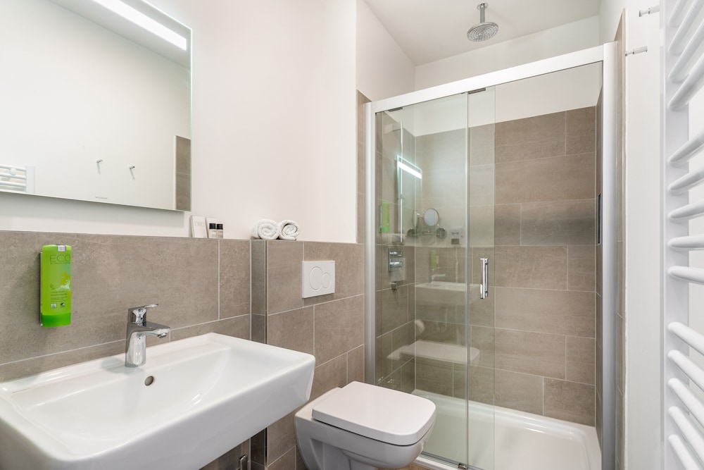 Comfort Condo, 2 Bedrooms thumbnail 6