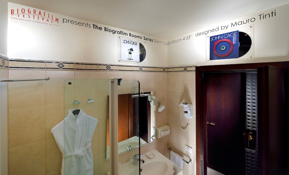 Classic Double Room - Photo 28
