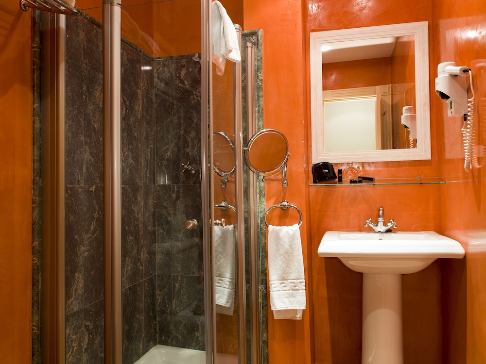 Double Room Single Use