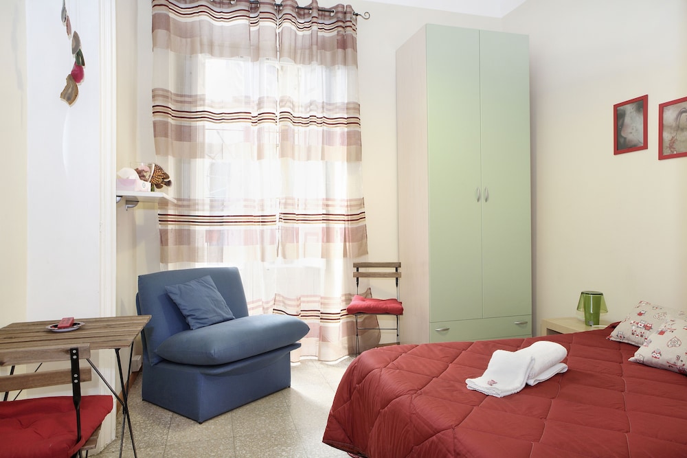 Chambre Simple, salle de bains privée