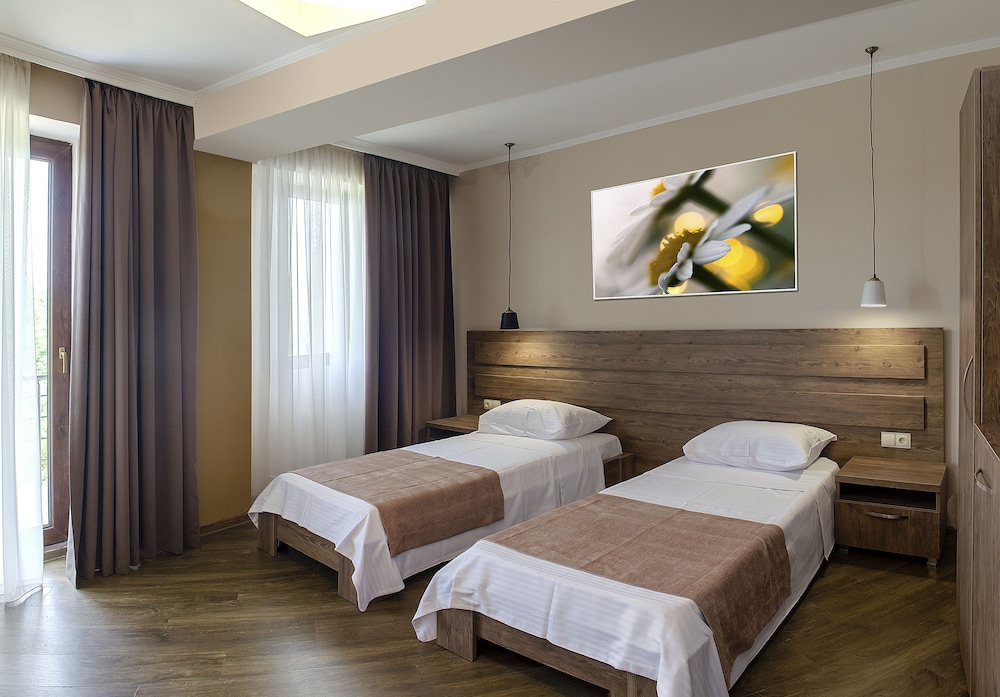 Sea View Junior Twin Suite