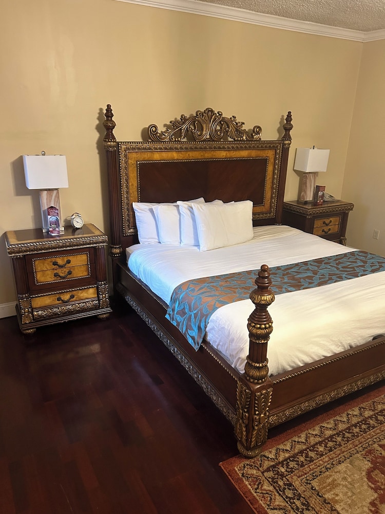 Luxury Suite, 1 Bedroom, Jetted Tub photo 2