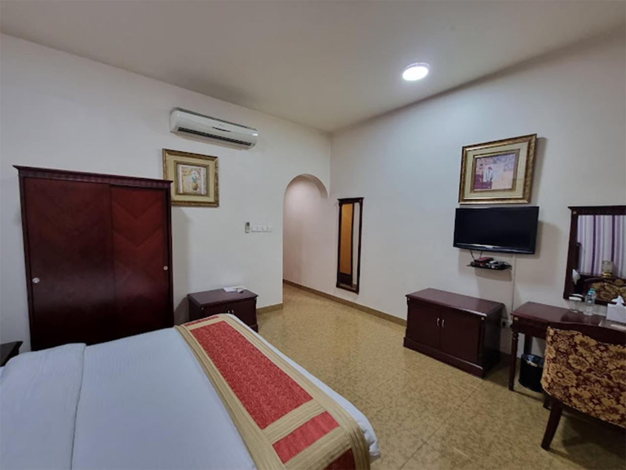 Executive Suite photo 3