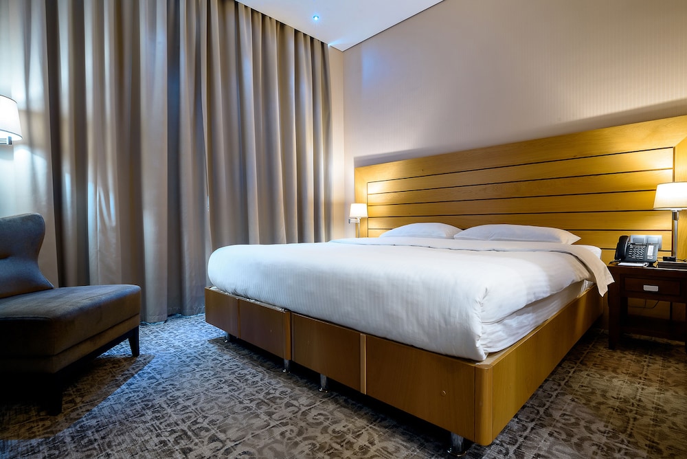 Comfort Single Room, 1 Queen Bed, Non Smoking photo 1