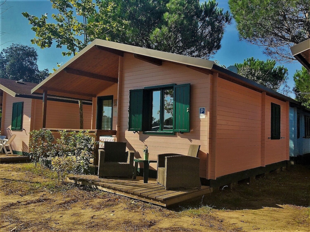 Bungalow, 2 Bedrooms, Smoking, Balcony