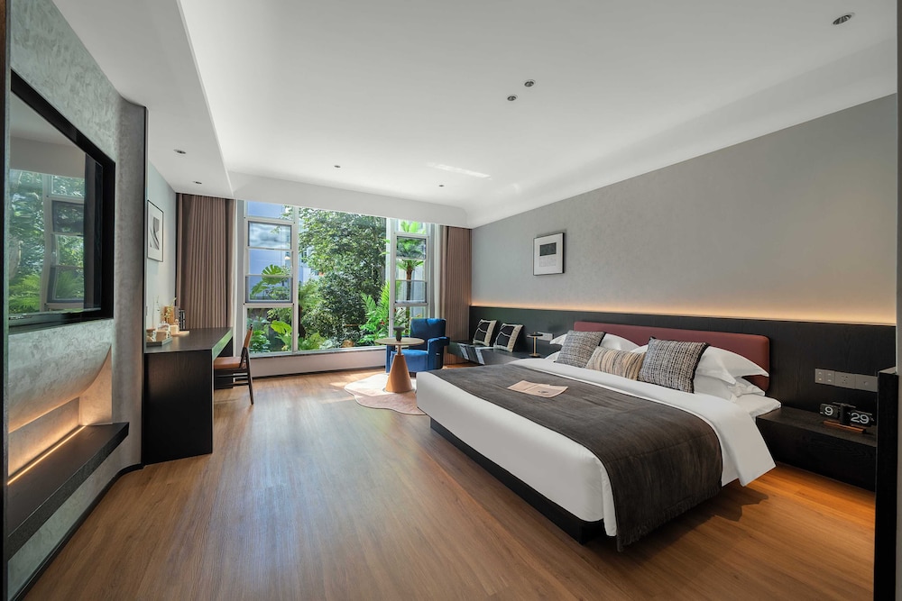 Comfort Double Room, Patio, Courtyard View