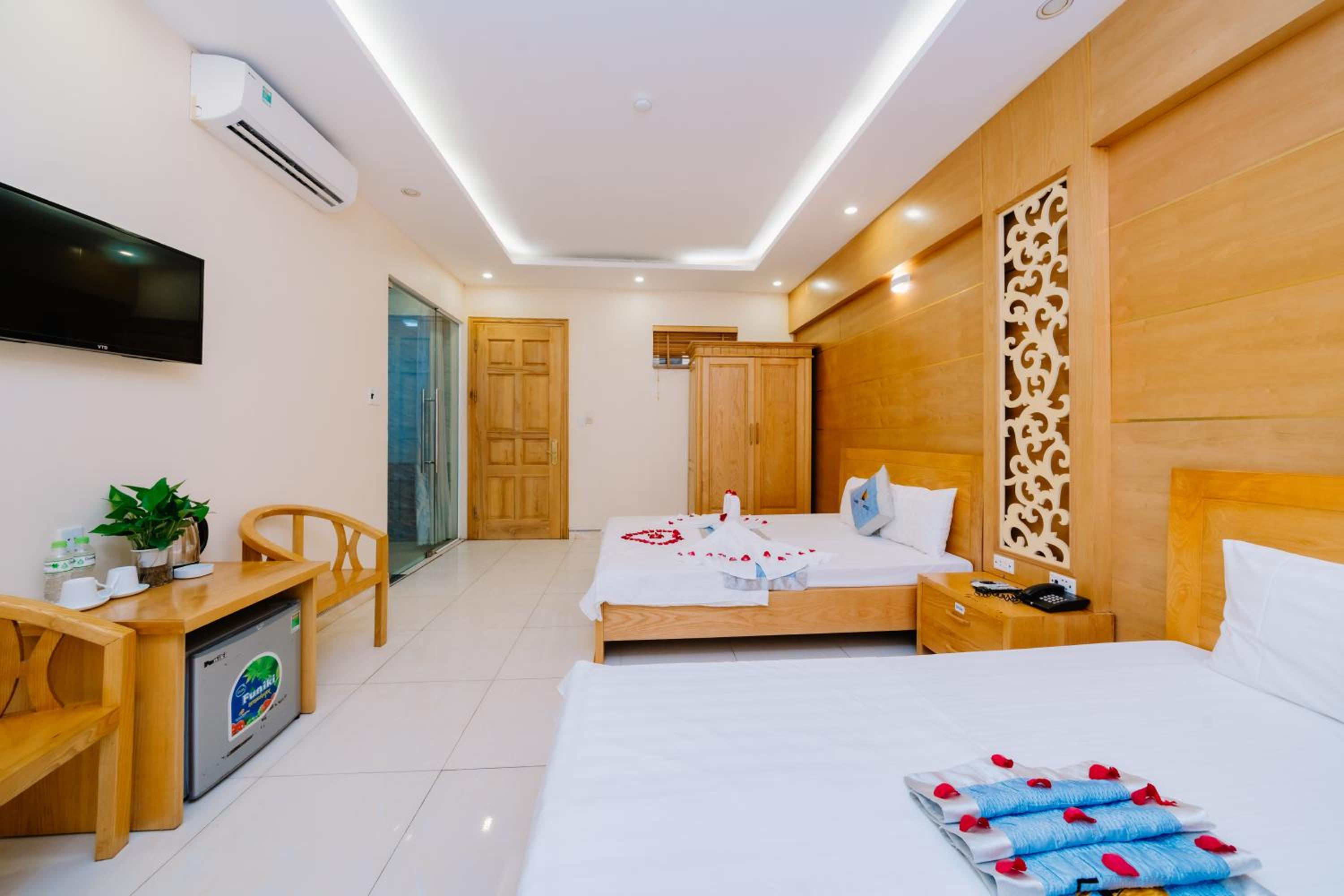 Double Room With Private Bathroom photo 2