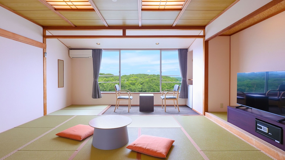 Standard Japanese-Style Room with 12 Tatami Mats (Sea side) - Indoor Bath - No-Smoking