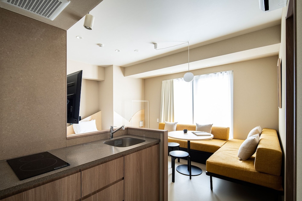 Deluxe Studio Apartment photo 1