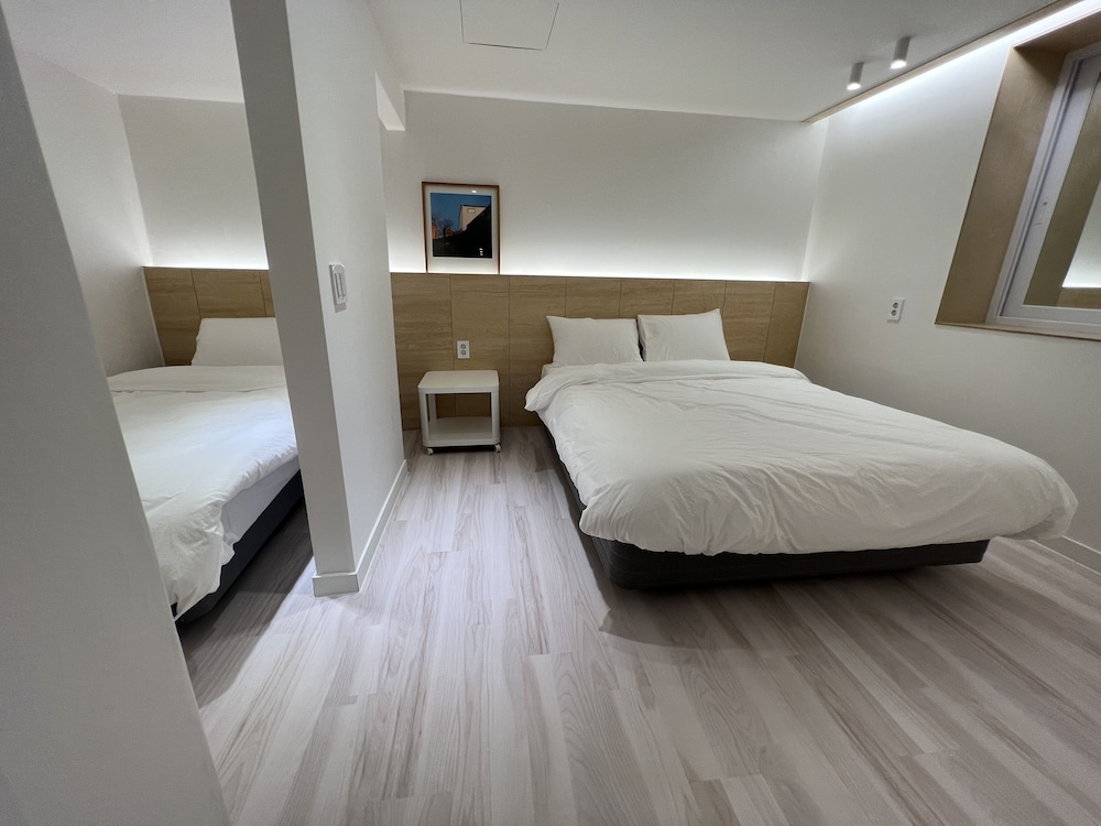 Room photo 3