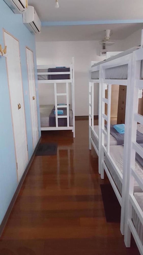 Bunk Bed in Mixed Dormitory Room - Fan photo 3