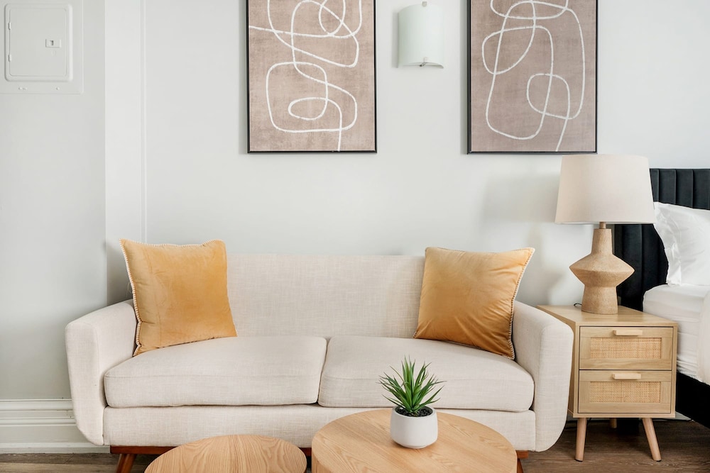 Apartment photo 3