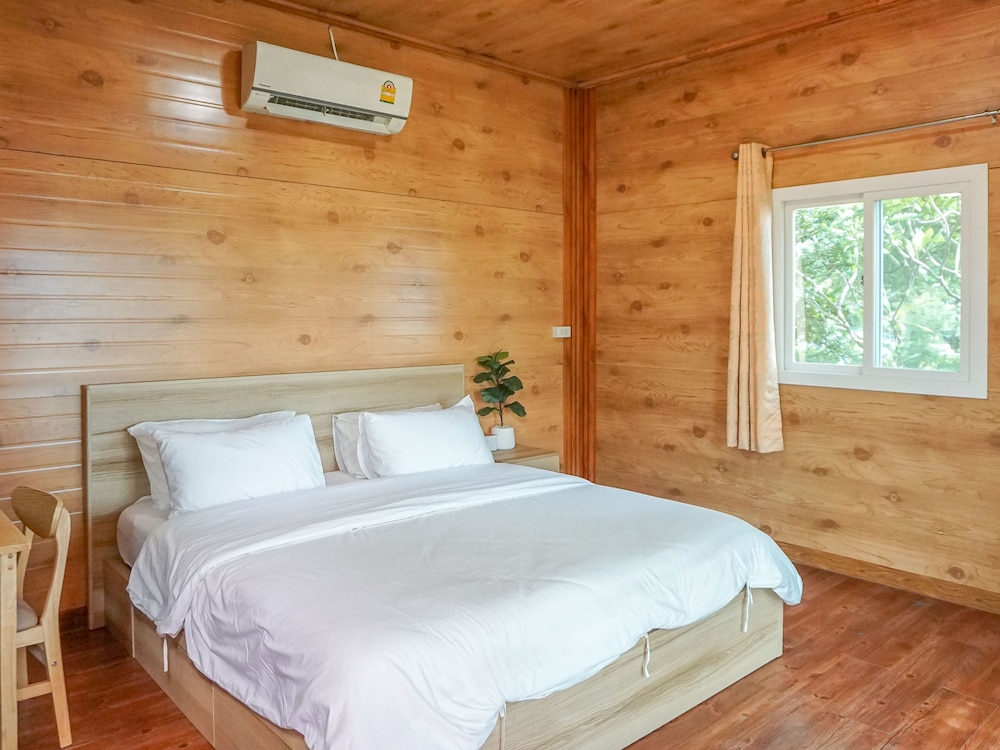 Cottage Room - Photo 10