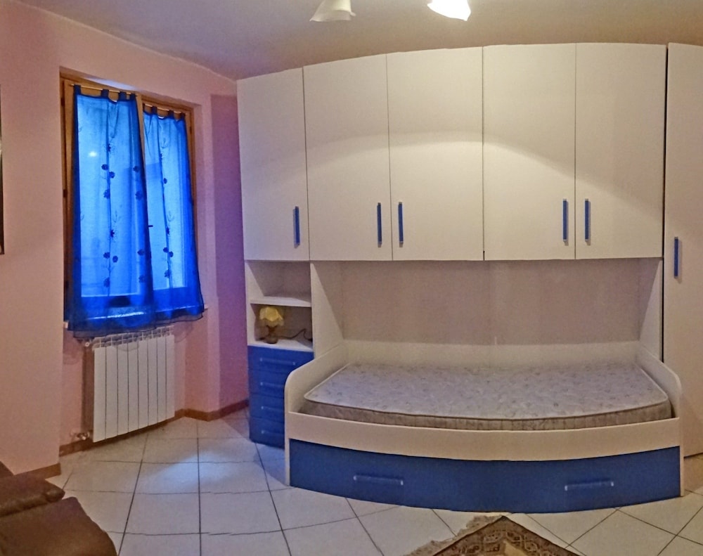 Villa photo 3