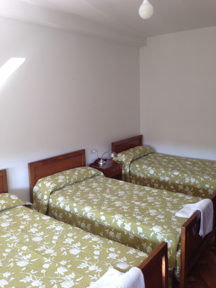 Triple Room, Shared Bathroom, Tower