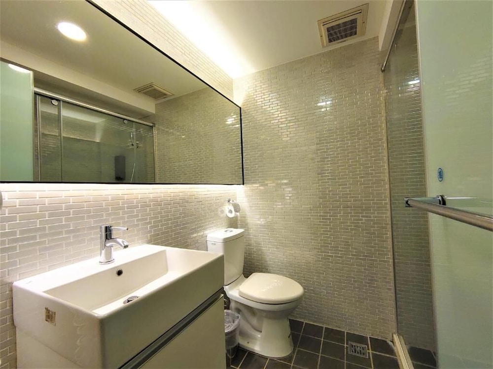 Double Room, 1 Double Bed, Ensuite (Check-in after 9PM)