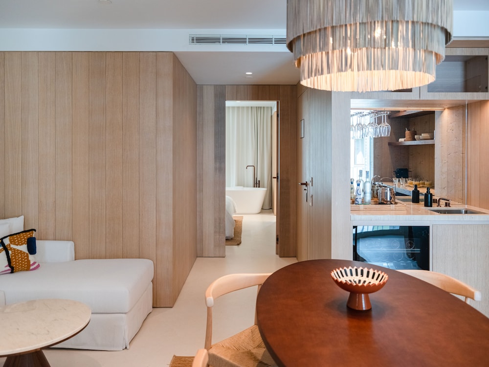 Suite, 3 Bedrooms (Casa Privada: with Three King Beds)