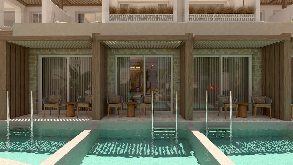Tranquil Suite with Private Pool - Photo 4