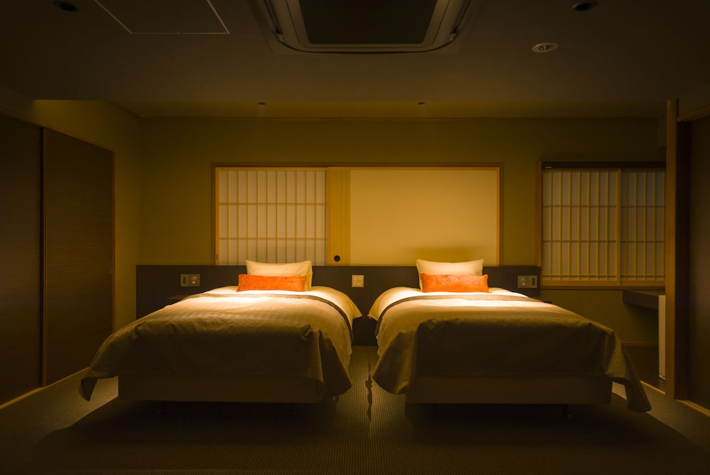 Fukuchi A Japanese Western Room with Open Air Bath, Mt. Fuji View [With Yamanshi Wine Lounge Access] photo 3