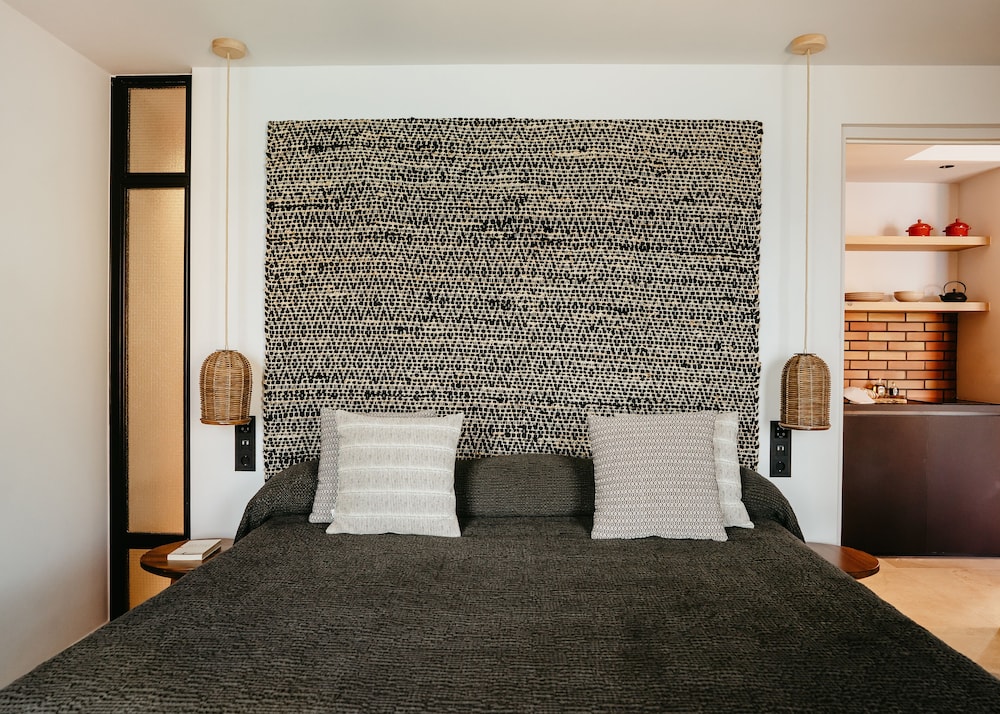 One Bedroom Serenity Sea Front suite