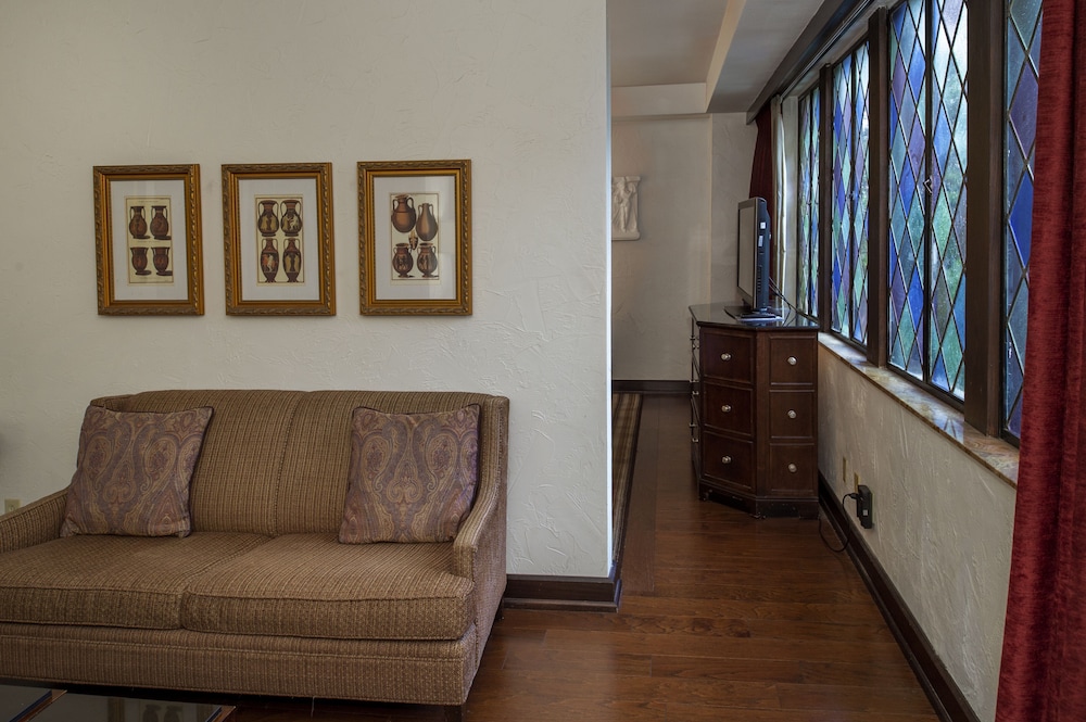 Junior Suite, 1 King Bed - Photo 6