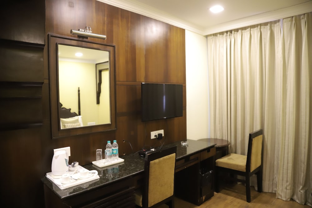Suite, 1 Double Bed photo 3