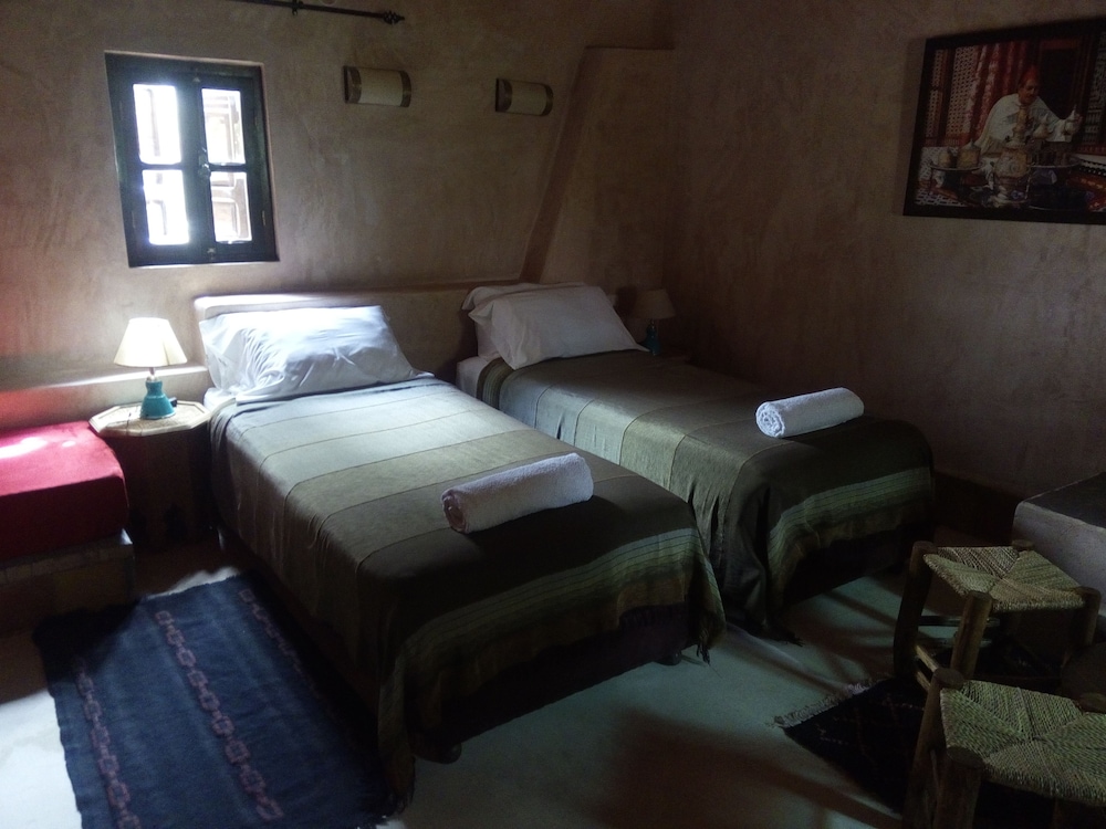 Cottage (1) photo 2