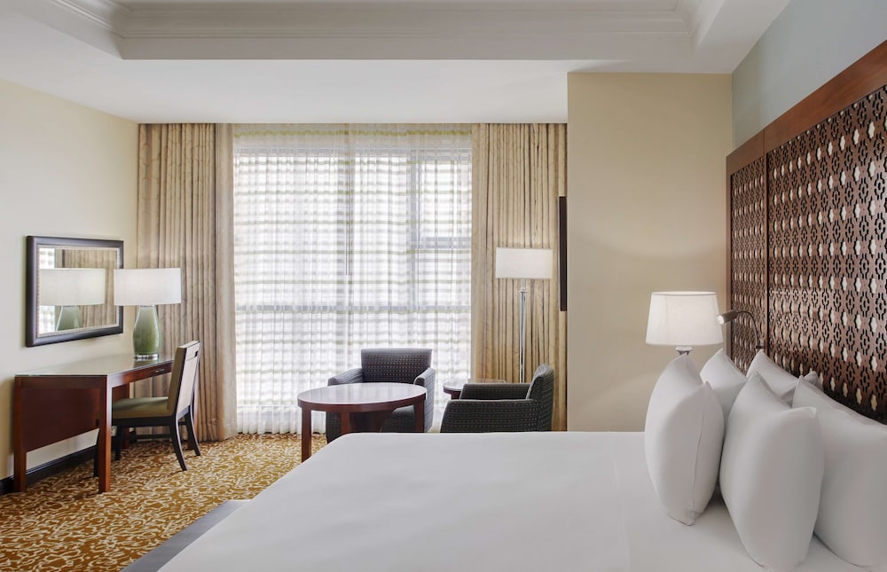 Suite, 2 Bedrooms, Accessible