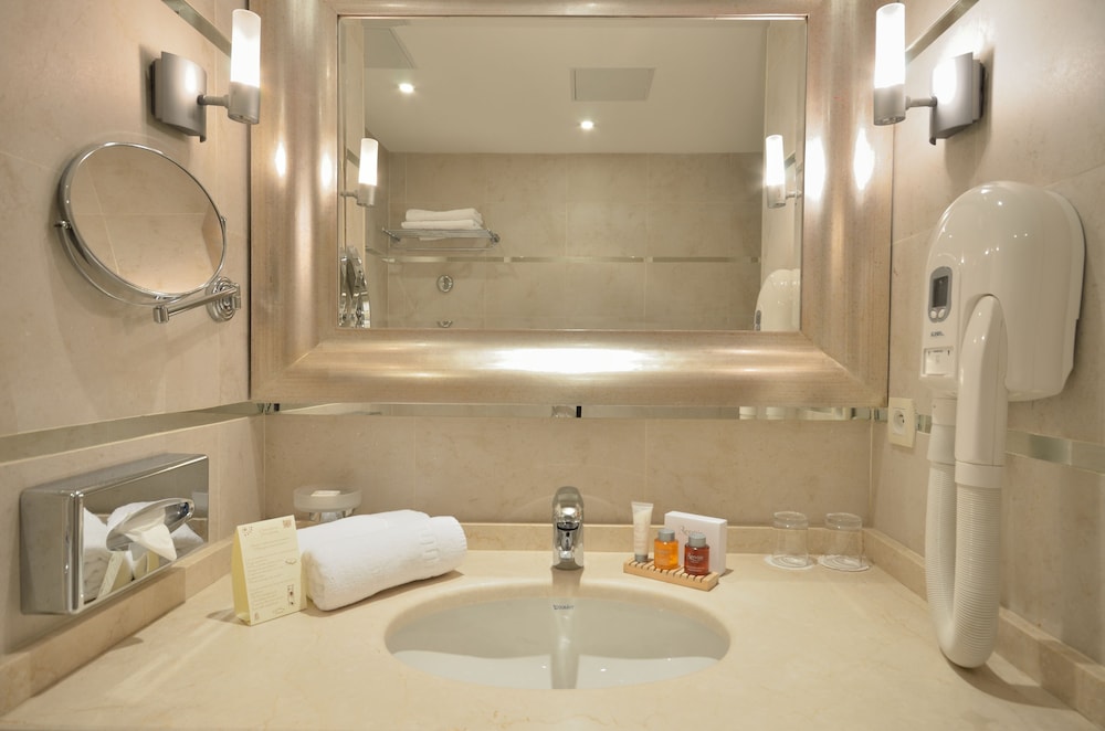 Classic Room - Photo 5