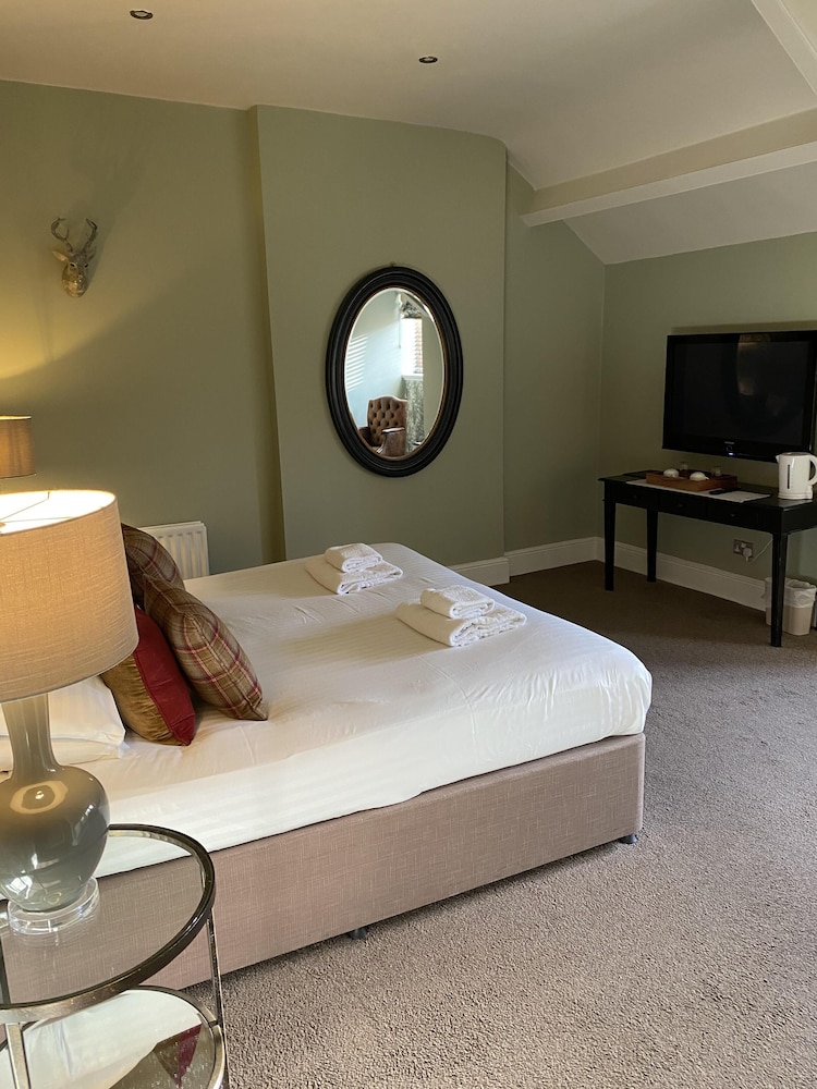 Superior Double Or Twin Room, Ensuite photo 2
