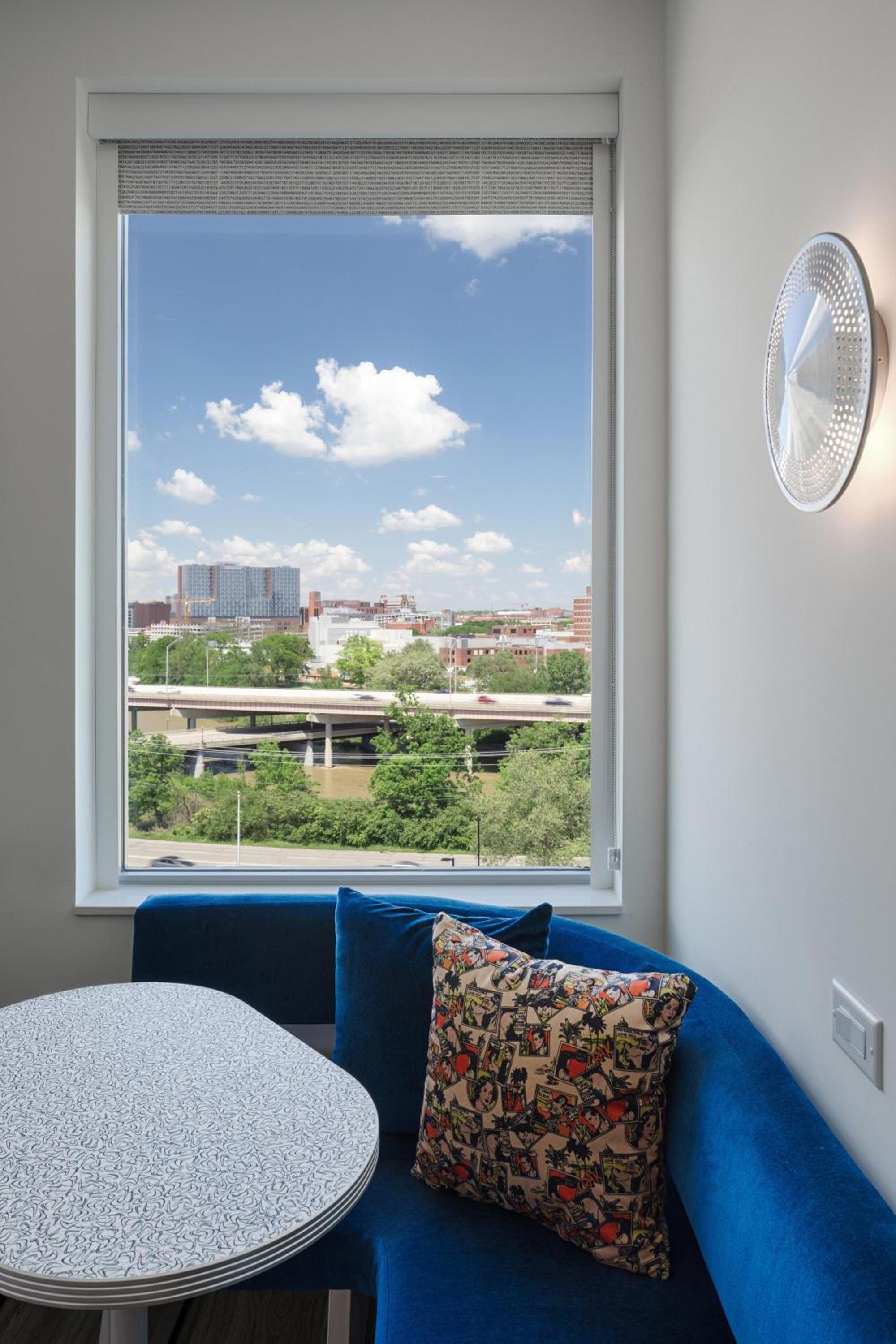 King Room with Roll-in Shower - Mobility and Hearing Accessible - Photo 6