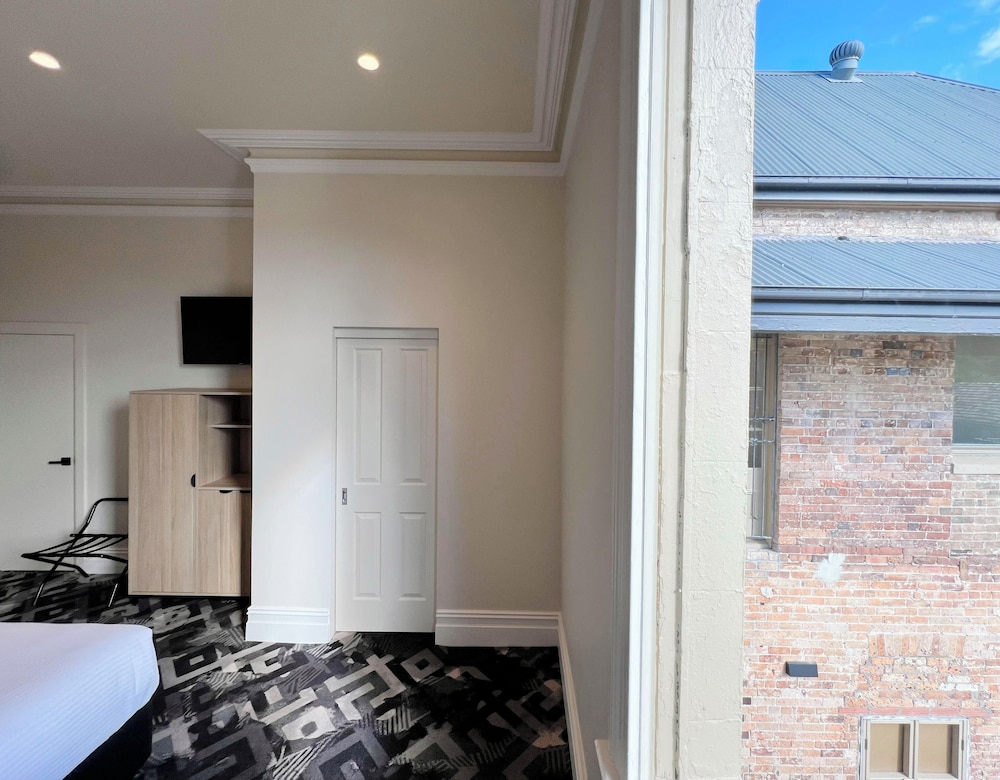 Two Queen Rooms with Ensuites photo 3