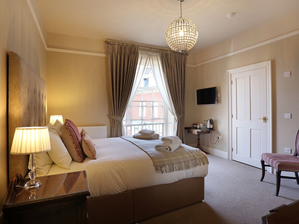 Classic Double Room, Ensuite photo 1