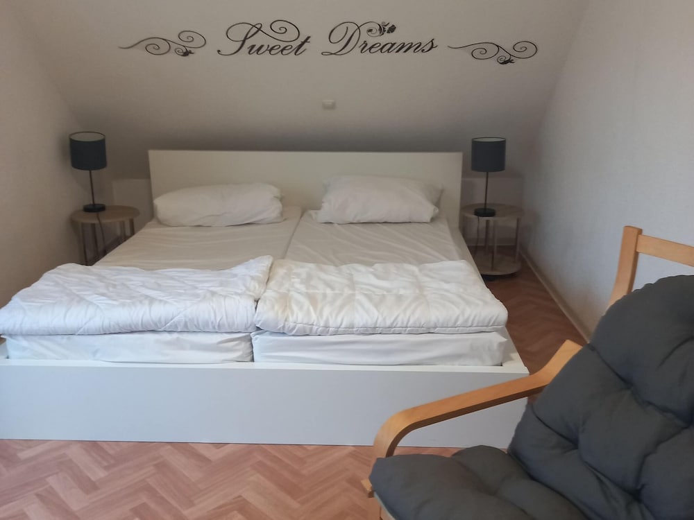 Classic House, Multiple Bedrooms