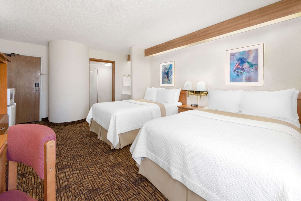 Double Room, 2 Double Beds - Photo 1