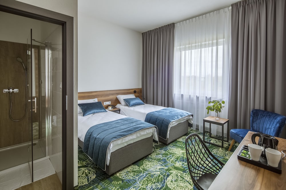 Twin Room - Photo 1