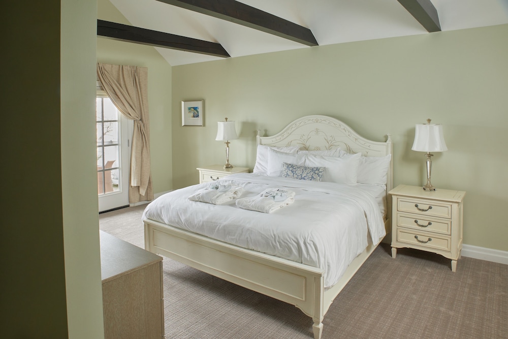 Executive Loft