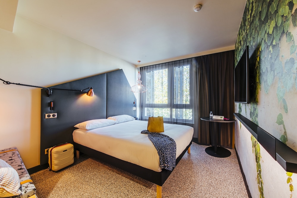 Standard Room, 1 Double Bed - Photo 4
