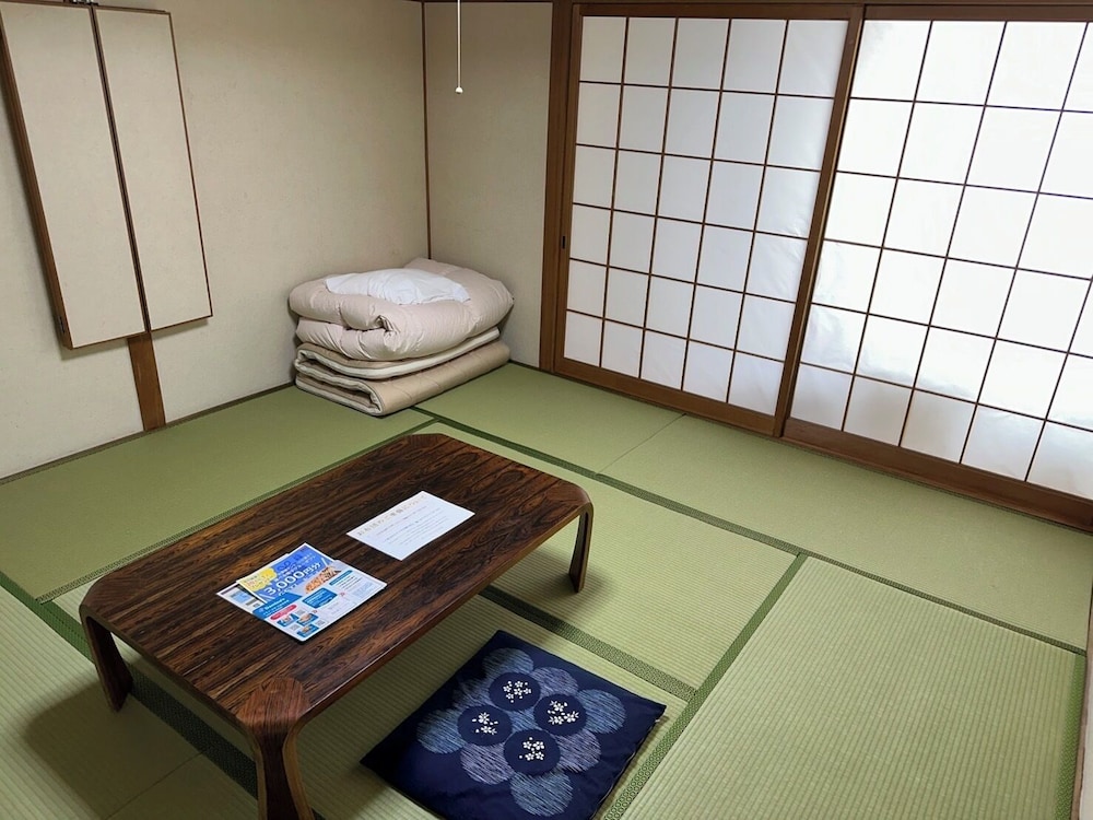 Traditional Room - Photo 3