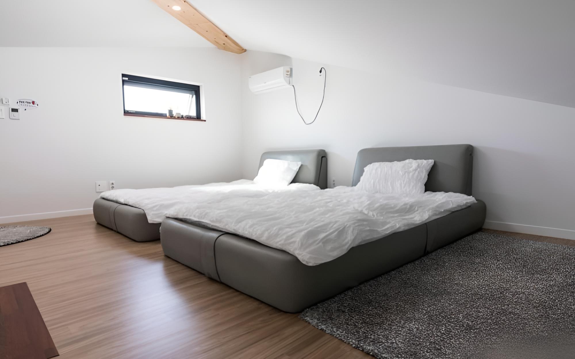 Room (Room 202 (Deluxe Room Ocean View)) photo 2