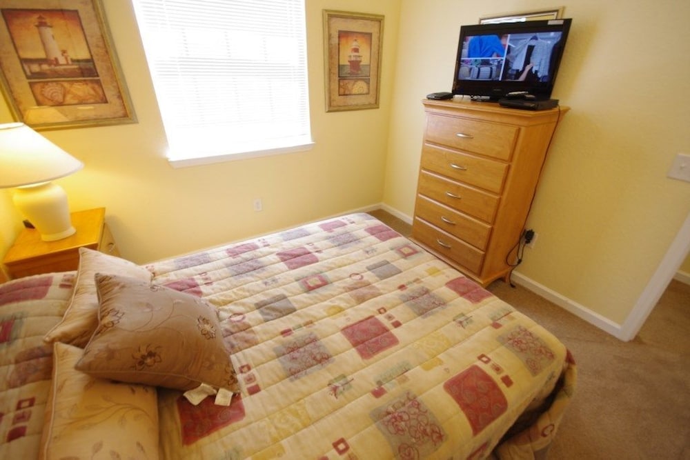 Family Condo, Kitchen, Garden Area