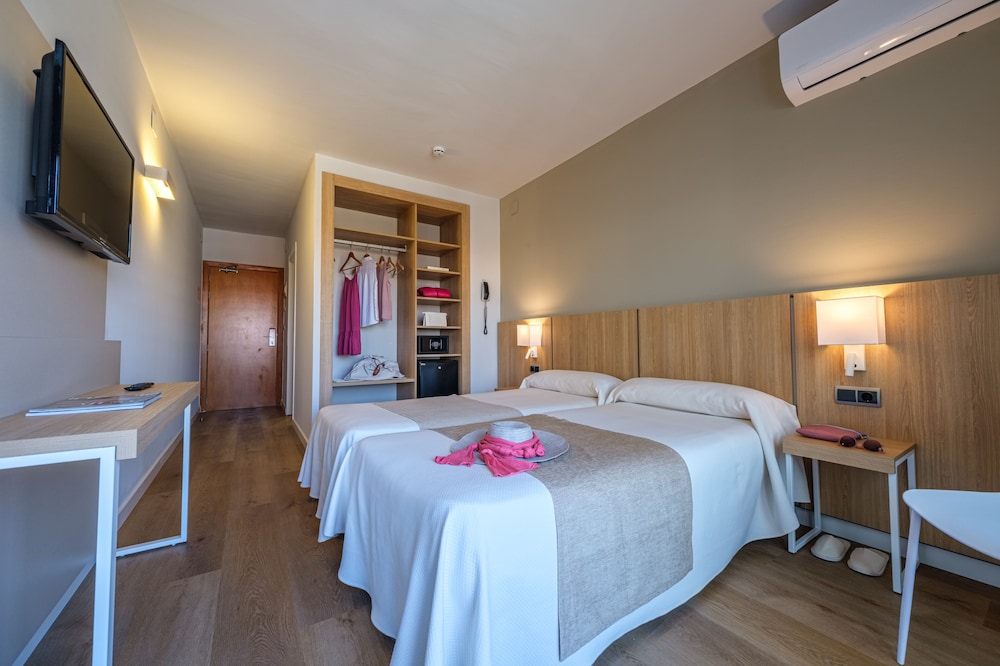 Superior Room, Terrace - Photo 1