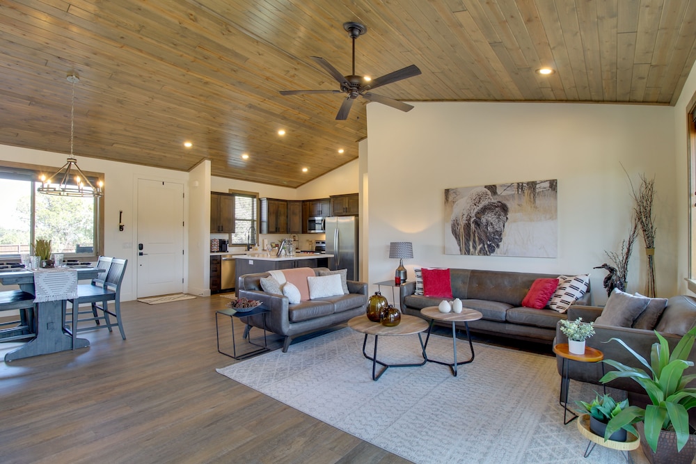 House (2 Bedrooms) photo 1