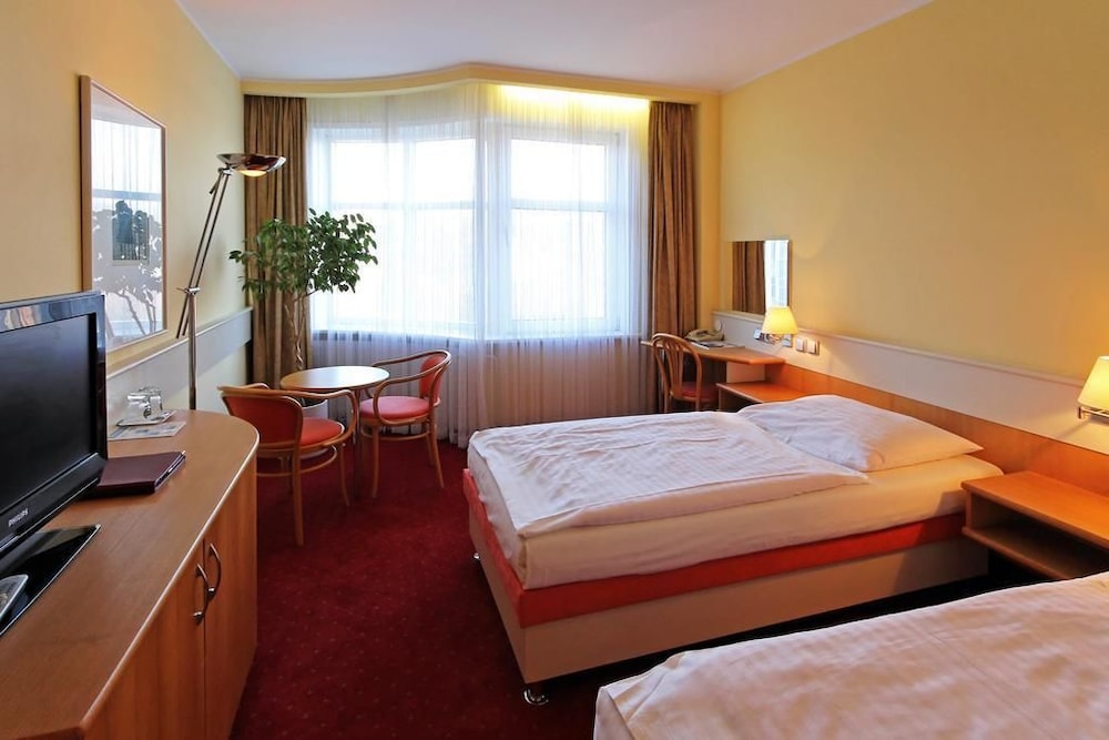 Comfort Twin Room photo 2