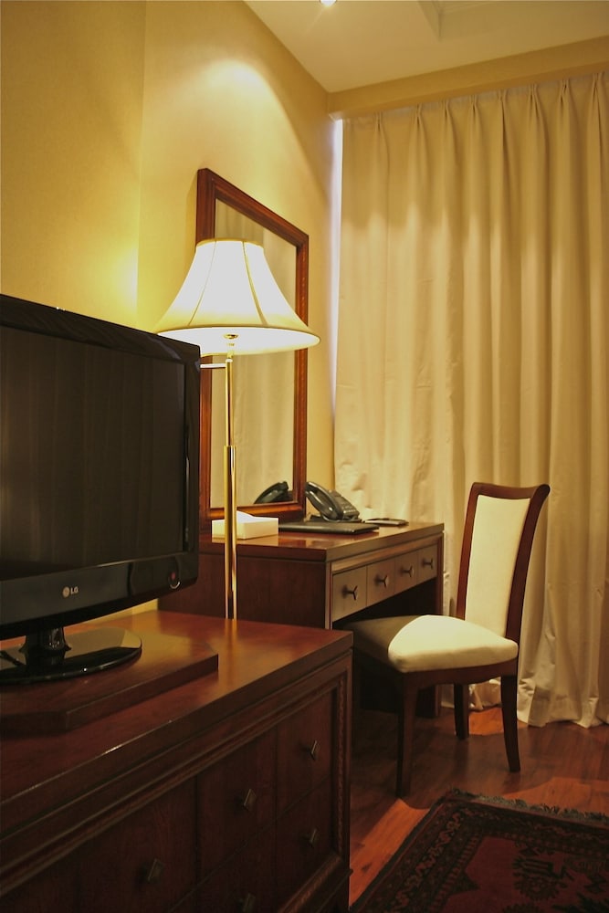 Executive Suite, 1 King Bed photo 3