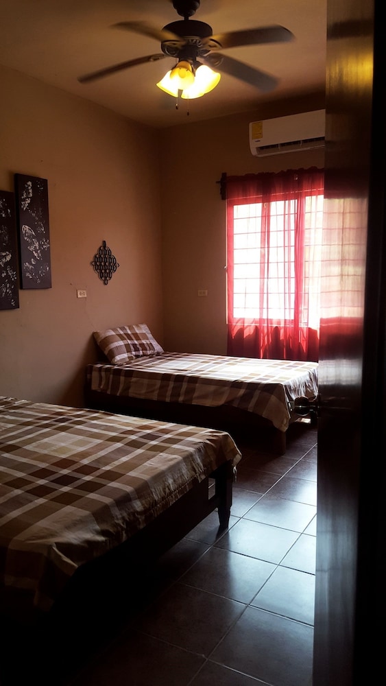 Apartment, 2 Bedrooms, Non Smoking photo 1