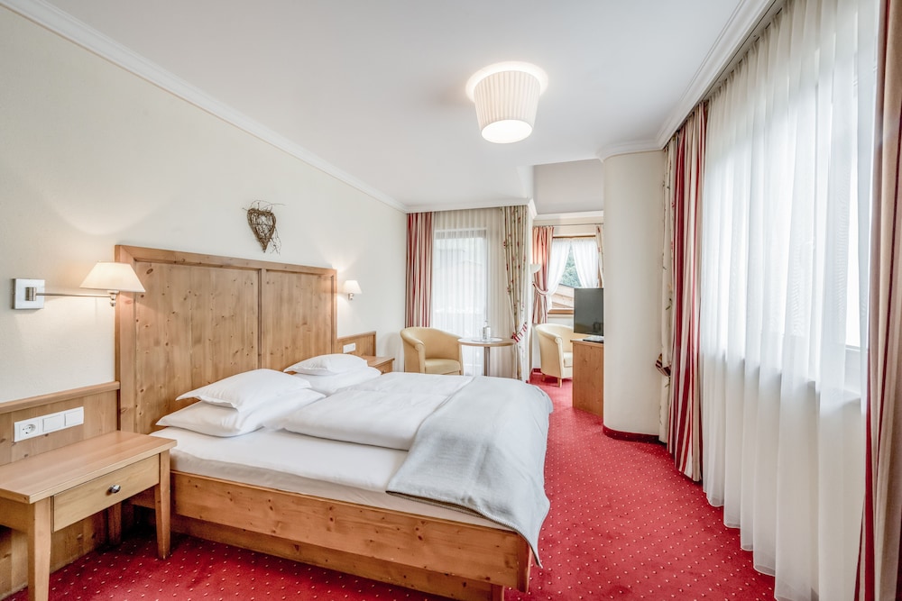 Basic Double Room, Balcony (Landhaus)