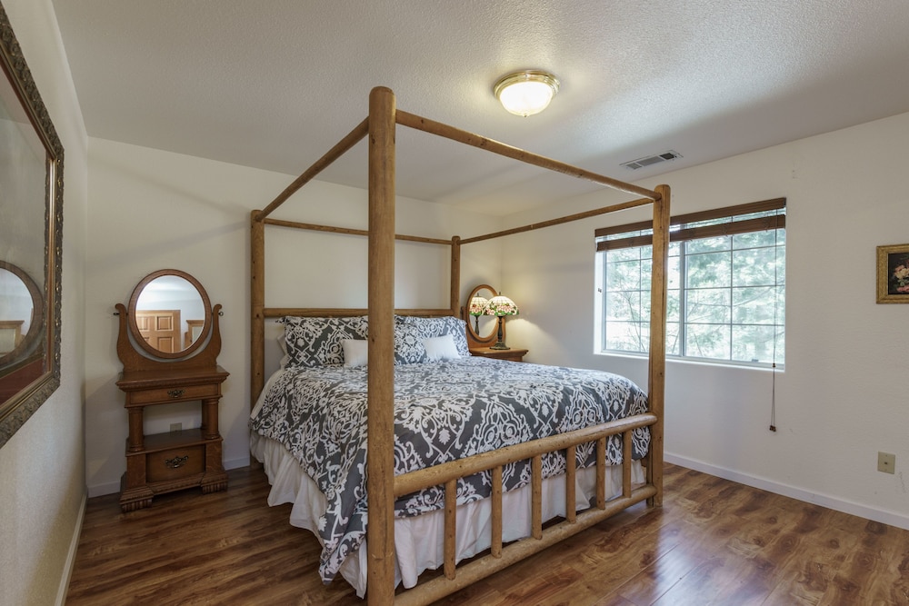 Premium House, 3 Bedrooms photo 3